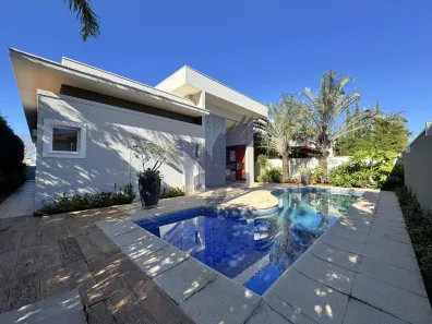Casa de Condomínio com 3 Quartos à venda, 251m² no Alphaville Dom Pedro, Campinas
