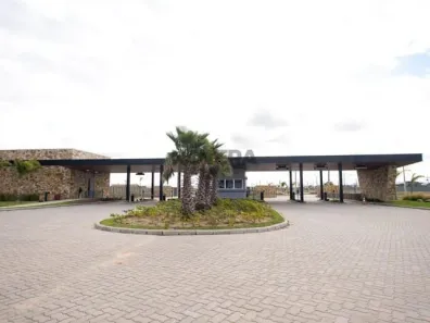 Lote/Terreno à venda, 280m² no Laranjal, Pelotas