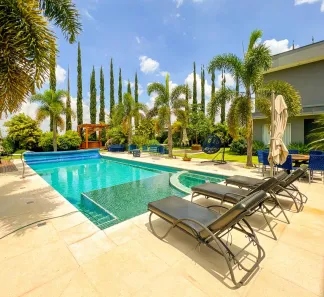 Casa com 8 Quartos à venda, 800m² no , Itupeva