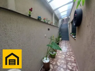 Sobrado com 3 Quartos à venda, 200m² no Vila Nossa Senhora das Vitórias, Mauá