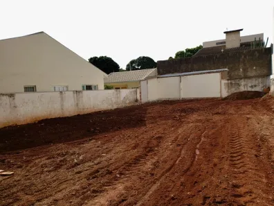 Lote/Terreno à venda, 300m² no Jardim América, Maringá
