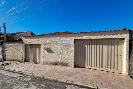 Casa com 4 Quartos à venda, 166m² no Jardim Country Club, Poços de Caldas