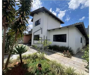 Casa com 4 Quartos à venda, 250m² no Anápolis City, Anápolis