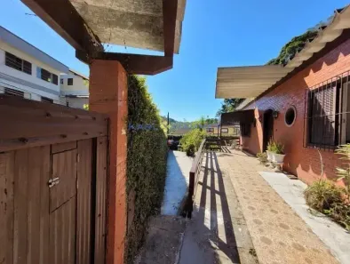 Casa com 4 Quartos à venda, 130m² no Independência, Petrópolis