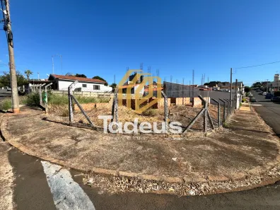 Casa com 2 Quartos à venda, 257m² no Colina de Santa Bárbara, Santa Bárbara D'Oeste