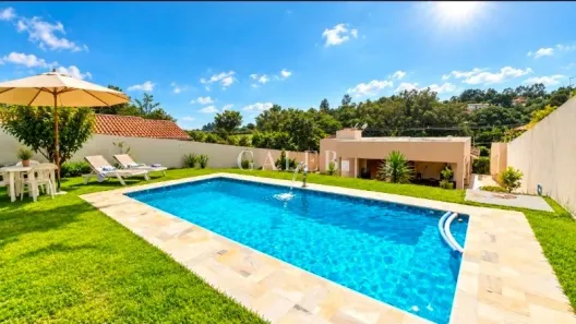 Fazenda/Sítio com 3 Quartos à venda, 700m² no Jardim Estância Brasil, Atibaia