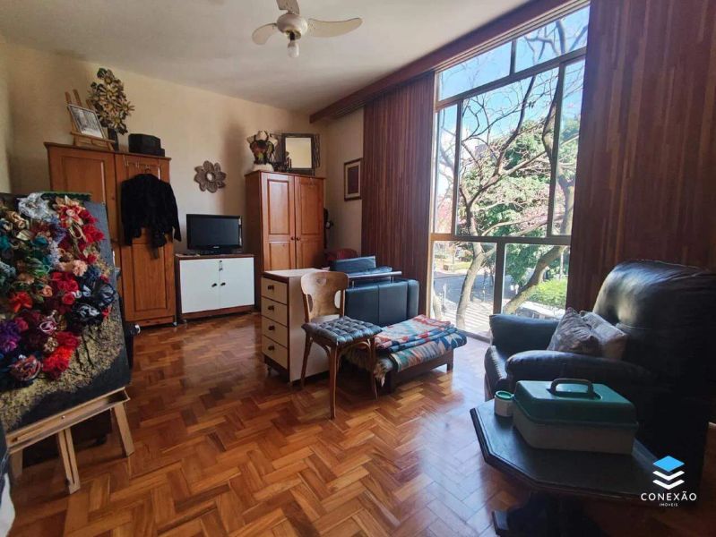 Apartamento com 3 quartos — Boa Viagem, Belo Horizonte