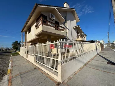 Casa com 3 Quartos à venda, 268m² no Centro, Balneário Arroio do Silva