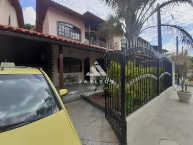 Casa de Condomínio com 4 Quartos à venda, 158m² no Campo Grande, Rio de Janeiro