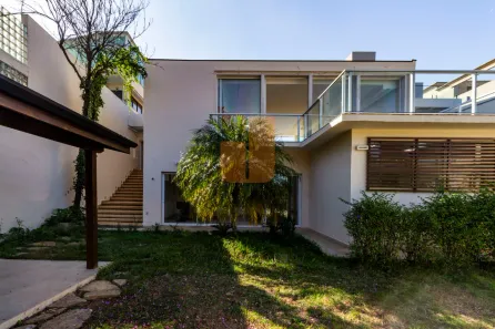 Sobrado com 4 Quartos à venda, 400m² no Pacaembu, São Paulo