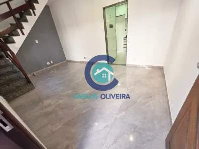Casa de Condomínio com 2 Quartos à venda, 80m² no Irajá, Rio de Janeiro