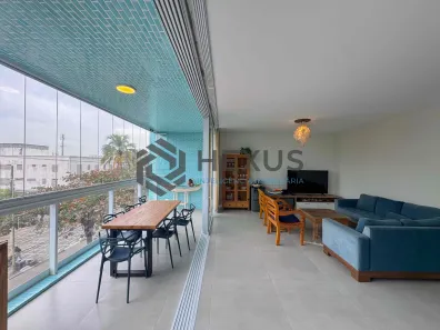 Apartamento com 3 Quartos à venda, 200m² no Pitangueiras, Guarujá
