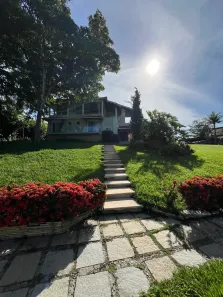 Casa de Condomínio com 5 Quartos para alugar, 721m² no Portão, Lauro de Freitas
