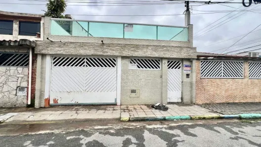 Casa com 3 Quartos à venda, 150m² no Castelo, Santos