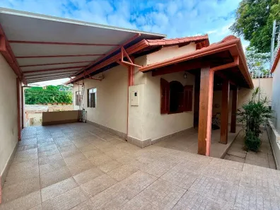 Casa com 3 Quartos à venda, 300m² no Monsenhor Messias, Belo Horizonte