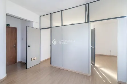 Sala Comercial para alugar, 33m² no Centro Histórico, Porto Alegre