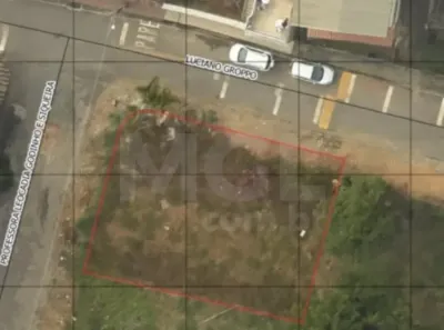 Lote/Terreno à venda, 360m² no Jardim Inês Groppo, Ubá