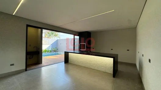 Casa com 3 Quartos à venda, 185m² no Jardim Iguaçu, Maringá