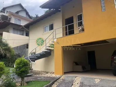 Casa com 3 Quartos à venda, 250m² no Coqueiros, Florianópolis