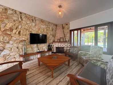 Fazenda/Sítio com 5 Quartos à venda, 1020m² no Jardim Costão, Santa Branca