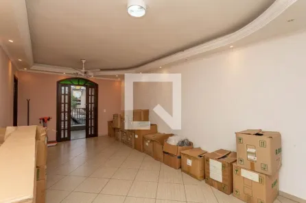 Casa com 3 Quartos à venda, 393m² no Centro, Diadema