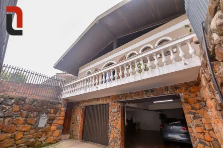 Casa com 4 Quartos à venda, 441m² no Mercês, Curitiba