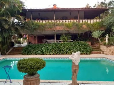 Casa com 4 Quartos à venda, 270m² no Mantiqueira, Mairiporã
