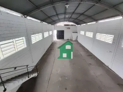 Galpão/Depósito/Armazém para alugar, 350m² no Chácaras Reunidas, São José dos Campos