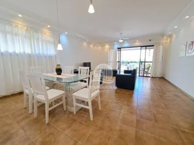 Apartamento com 4 Quartos para alugar, 200m² no Pitangueiras, Guarujá