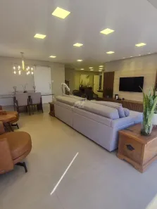 Apartamento com 4 Quartos à venda, 225m² no Cambuí, Campinas