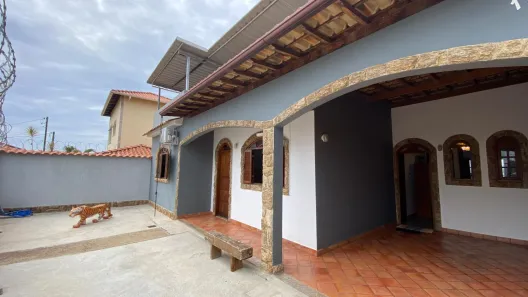 Casa com 3 Quartos à venda, 311m² no Santa Maria, Juiz de Fora
