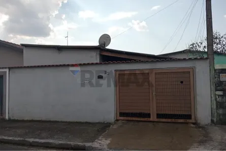 Casa com 4 Quartos à venda, 137m² no Conjunto Habitacional Juscelino Kubitschek de Oliveira, Itapira
