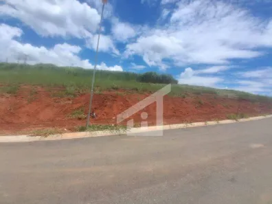 Lote/Terreno à venda, 331m² no Piracangaguá II, Taubaté