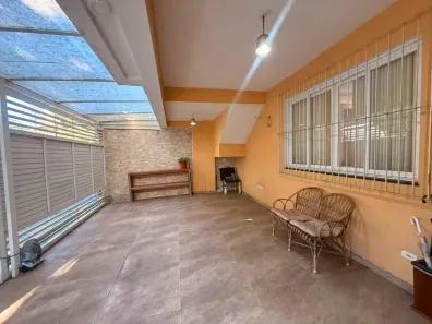 Casa com 3 Quartos à venda, 156m² no Embaré, Santos