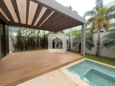 Casa de Condomínio com 3 Quartos para alugar, 300m² no Jardim Sul, Uberlândia