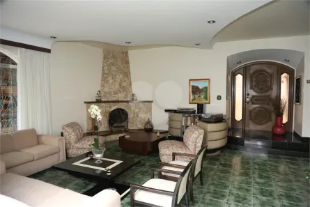 Casa com 3 Quartos à venda, 267m² no Vila Cláudia, São Paulo