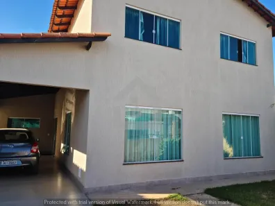 Casa de Condomínio com 4 Quartos à venda, 300m² no Região dos Lagos, Brasília