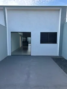 Casa com 3 Quartos à venda, 76m² no Novo Mundo, Uberlândia