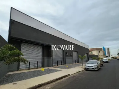 Galpão/Depósito/Armazém para alugar, 190m² no Jardim Europa, Uberlândia