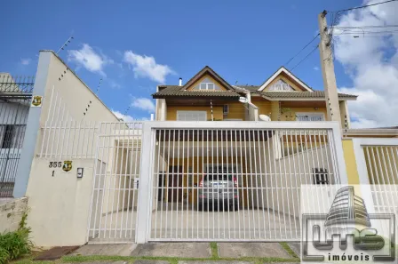 Sobrado com 3 Quartos à venda, 220m² no Pilarzinho, Curitiba