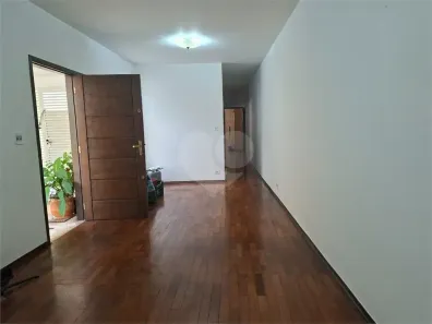 Sobrado com 3 Quartos para alugar, 180m² no Vila Madalena, São Paulo