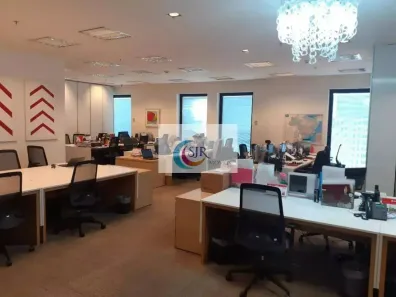 Sala Comercial para alugar, 243m² no Itaim Bibi, São Paulo