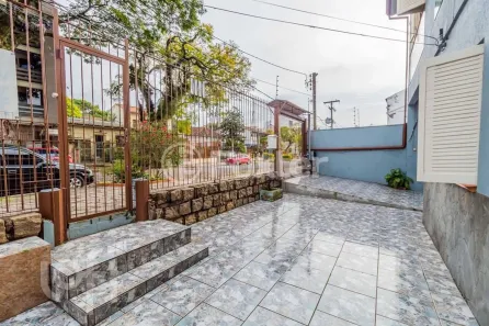 Casa com 3 Quartos à venda, 115m² no Azenha, Porto Alegre