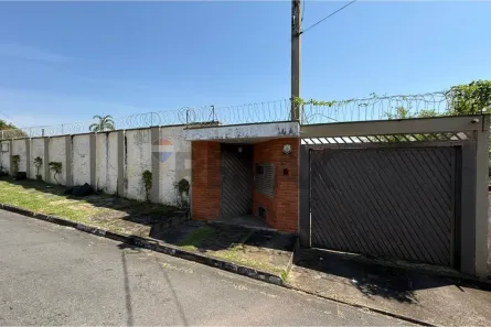 Casa com 6 Quartos à venda, 411m² no Centro, Registro