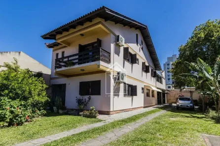 Casa com 3 Quartos para venda ou aluguel, 292m² no Tristeza, Porto Alegre