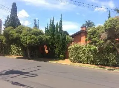 Casa com 5 Quartos para alugar, 550m² no Centro, São Carlos
