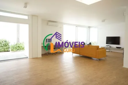 Sobrado com 4 Quartos à venda, 255m² no Alto de Pinheiros, São Paulo