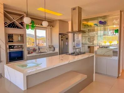 Apartamento com 4 Quartos à venda, 154m² no Pedra Branca, Palhoça