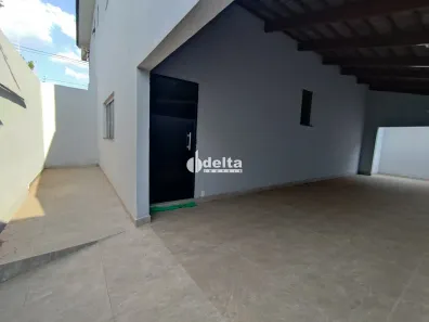 Casa com 3 Quartos à venda, 152m² no Alto Umuarama, Uberlândia