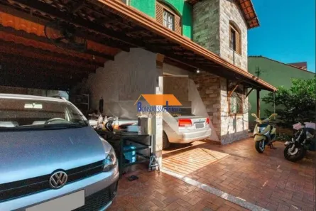 Casa com 3 Quartos à venda, 140m² no Fernão Dias, Belo Horizonte